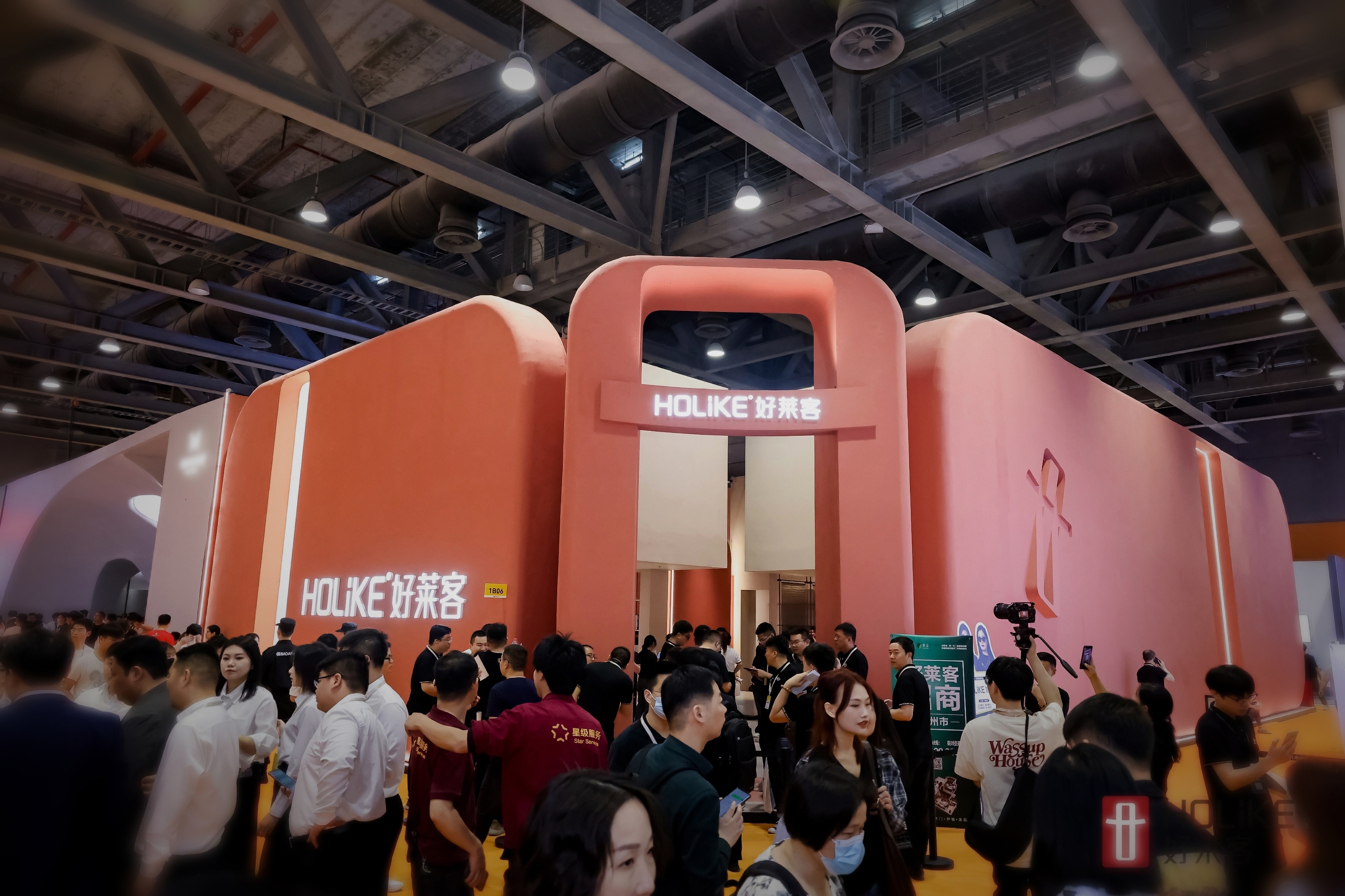 圆满收官 | 恒盛平台焕新亮相2024深圳定制家居展，引领品质家居生活新风向